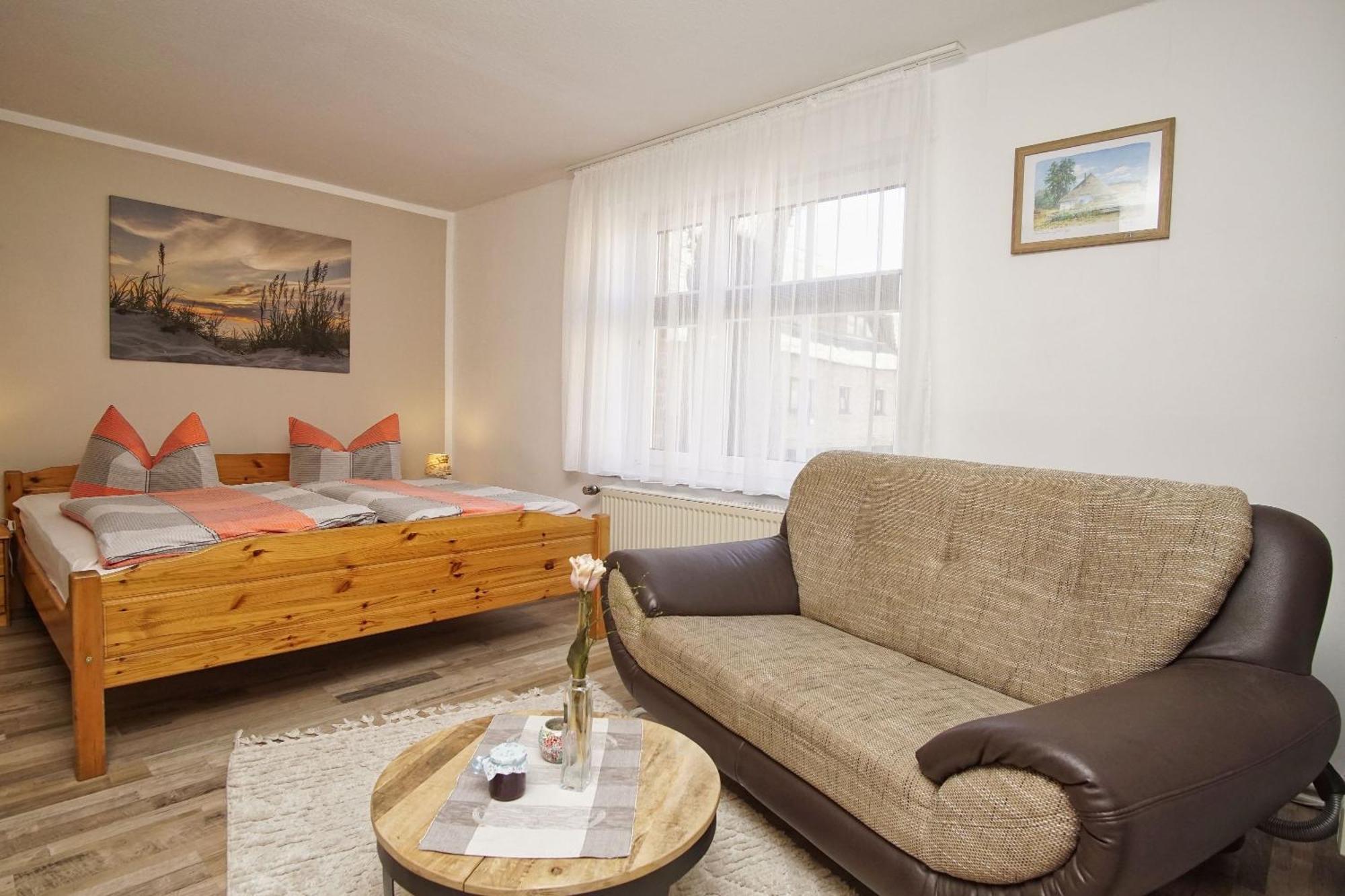 Westphal'S Ferienwohnung Gross Zicker ภายนอก รูปภาพ